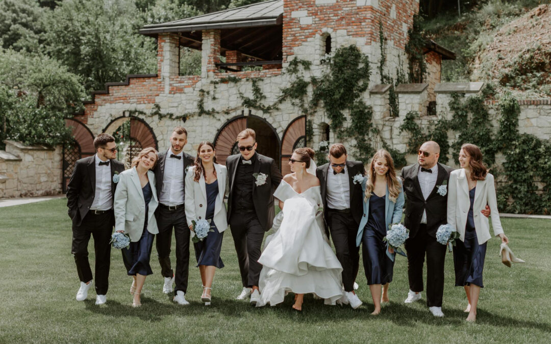 Dress code bez omylu: jak hostům říct, co si obléct – s grácií a bez trapasů